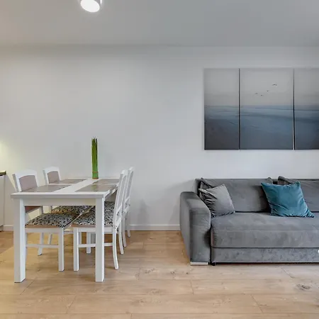 Nadmorskie Spektrum & Parking Γκντανσκ