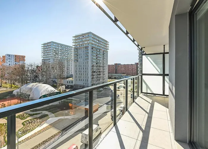 Nadmorskie Spektrum & Parking * Gdańsk