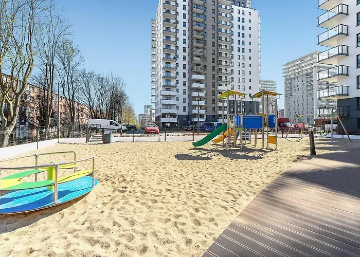 Nadmorskie Spektrum & Parking *